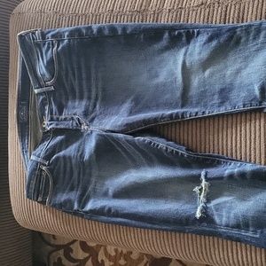 Lucky Brand.....Lolita capri......SO CUTE.....USED BUT GREAT